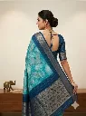 saree_5_pose_4.webp